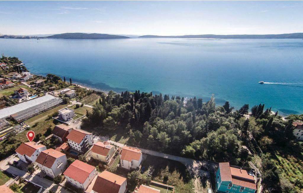 Apartmani Ivana 2 Каштела Экстерьер фото